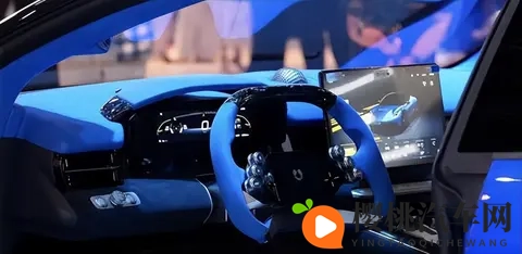 腾势 Z 敞篷版核心参数对比表-2