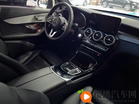 21年奔驰GLC,5万公里准新,20万拿下豪华SUV!-3