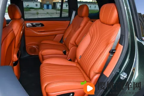 银河 M9 和方程豹钛 7 作为 20 万级怎么选-2