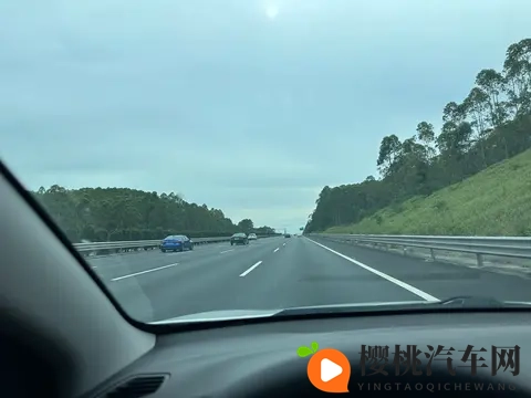 高速最安全的车速是多少？不是120！这个速度区间安全还省油-2