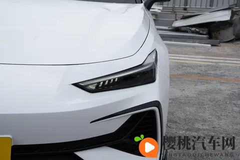 月薪多少养小V没压力？首保后我算了笔账-1