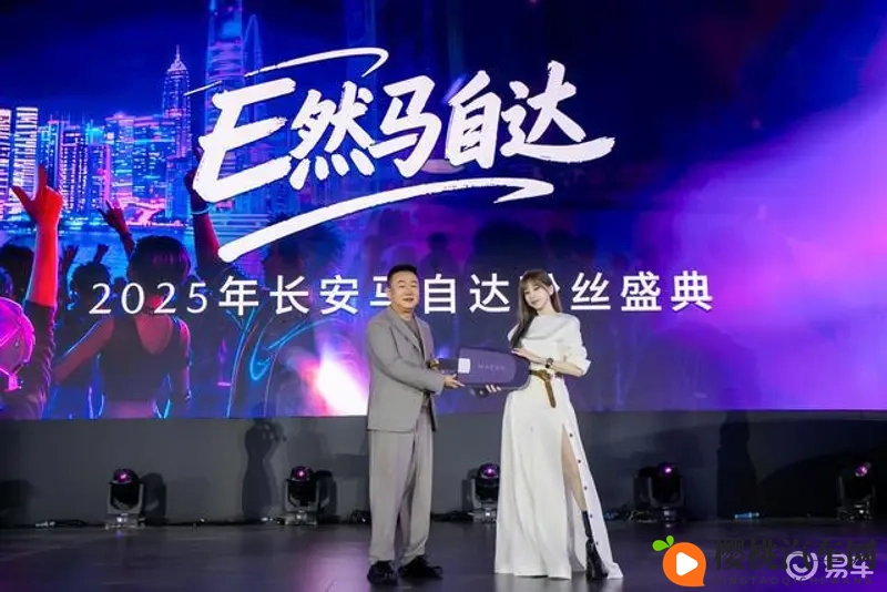 免费吃奶摸下激烈：奶源体验，免费互动，感受刺激之旅-1