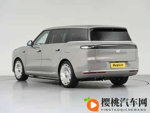 权益价3228万起，大6座增程，综合续航1508km 智己LS9正式上市-3
