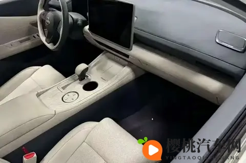 全新天籁PLUS实车展示！轴距不变，尺寸加长-1