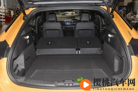 动力充沛,油耗经济,试驾福特蒙迪欧2025款20T E-混动-3