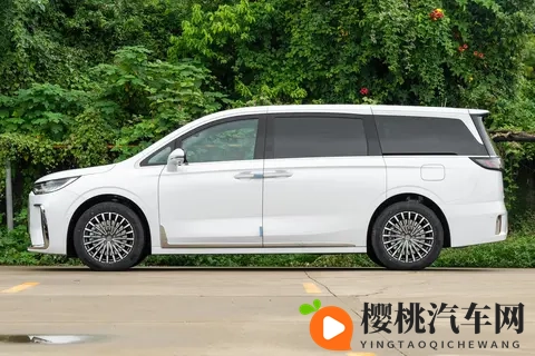 高端MPV怎么选？试驾26款岚图梦想家PHEV，看看它合不合适-3