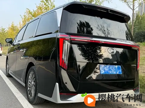 20多万拿下准新传祺M8，宜商宜家，陆地头等舱体验-3