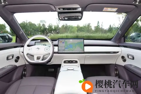 以泰山之名定义豪华SUV新标杆 岚图泰山正式上市-1