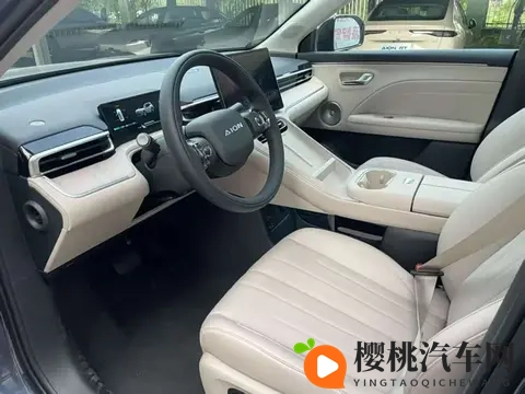 预售1198万元起,比亚迪宋PRO同级,埃安AION i60实车到店-1