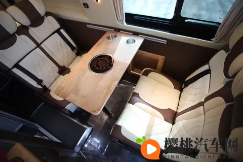 既能日常通勤，又敢说走就走旅行，这台车正成为年轻人的新宠！-2