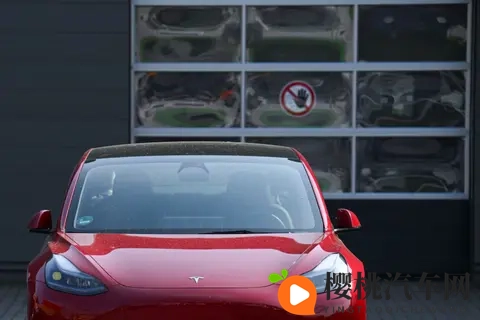 欧美性爱三区:汽车座椅舒适升级,告别疲劳驾驶之旅-1