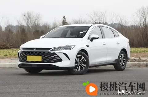 2025年1-9月紧凑型轿车销量榜,轩逸亚军,星瑞第7,威朗第29名。-2