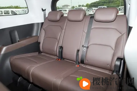 累计订单破万!一车3动力,好坐又好开,侧滑门+独悬,768万能买-1