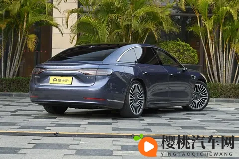 新款享界S9上市，新能源中大型轿车新选择-3