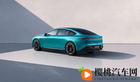 东风奕派eπ007+来了，15万级轿跑标配激光雷达，这车能火？-3
