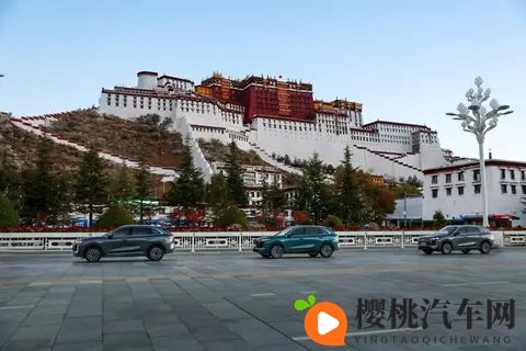 黄色小软件3.0下载:汽车智能升级,引领出行新变革-2