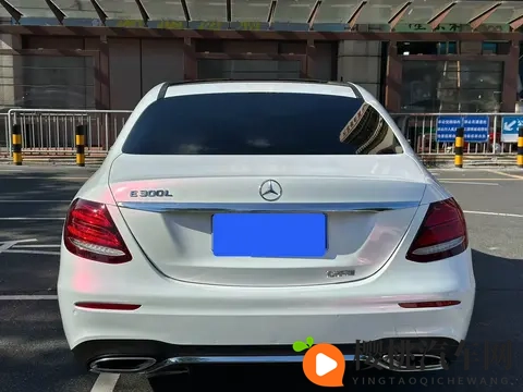 三年奔驰E级,19万开走行政座驾,这气场不输新车!-1