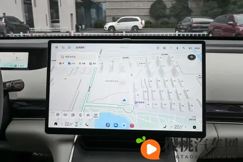 年轻人第一台C级车，星纪元ES来了，长续航+真智能+云台底盘-2