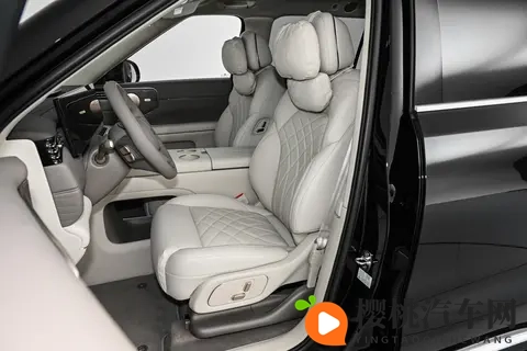 增程大6座上新 智己LS6和问界M8 谁更适合你-2