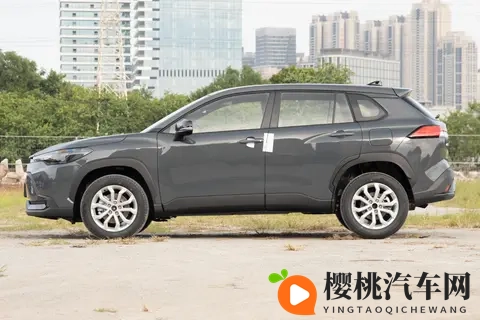 聚焦丰田锋兰达 2026 款双擎豪华版 1598 万级 SUV 的实用之选-2