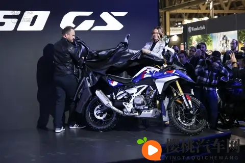 119149·神秘：未来科技新宠，神秘车型引关注-2