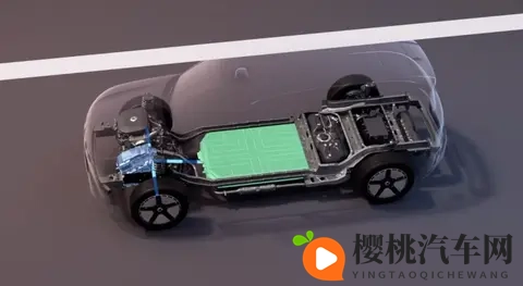 奔驰设计+吉利动力,这台国产SUV真有意思!-1