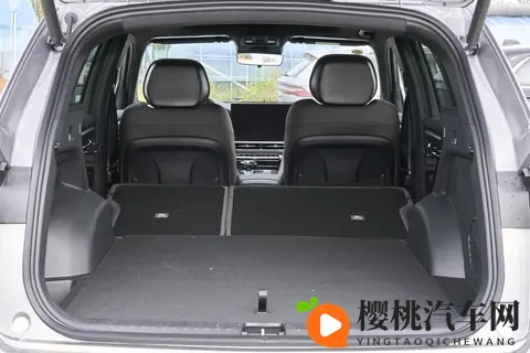 15万级燃油SUV，吉利星越L凭什么卖爆了？-2