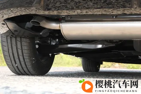 年轻人买车别着急,先看看这款B级车,20T+8AT,价格实惠-2