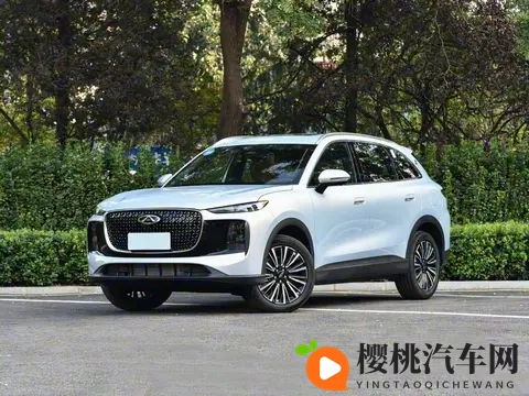 限时抢鲜价929万起！奇瑞瑞虎8上市，双外观+双动力系统-3