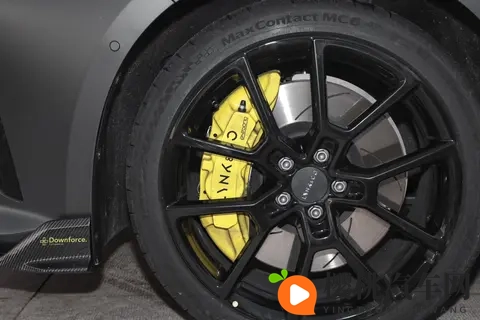 吉利终于又放大招，10万级的燃油车进阶上市，竟然用上20T+8AT-2