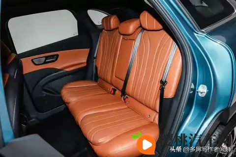 奇瑞王炸!双脸瑞虎8预售1059万起,这配置对手看完都发愁-3