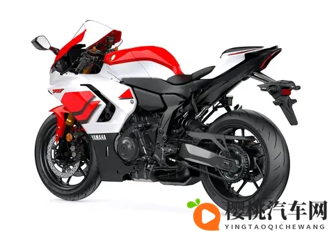为 WorldSPB 参赛做好准备,Yamaha 2026 YZF-R7 中型跑车-2
