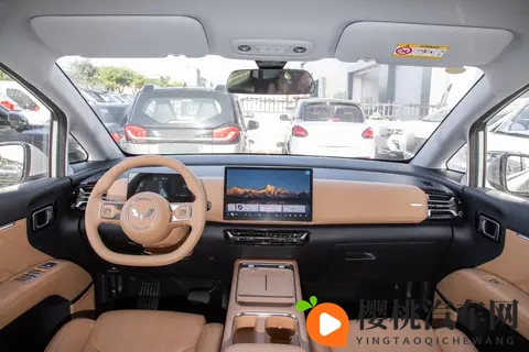 星光730 PHEV:续航大至1100km,插混+纯电,7座大空间,家用太香-3