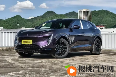 配华为ADS+气囊，这安全配置太离谱，这款中型SUV怎么样-2