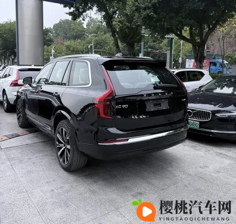 沃尔沃XC90降价22万，豪华SUV价格战迎来“核爆点”？-2
