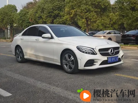20款奔驰C级：31万公里，1598万，一手运动轿跑圆梦！-1