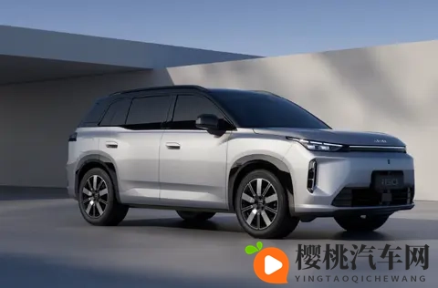 深蓝L06上市即破局：13 万级解锁百万级配置-1