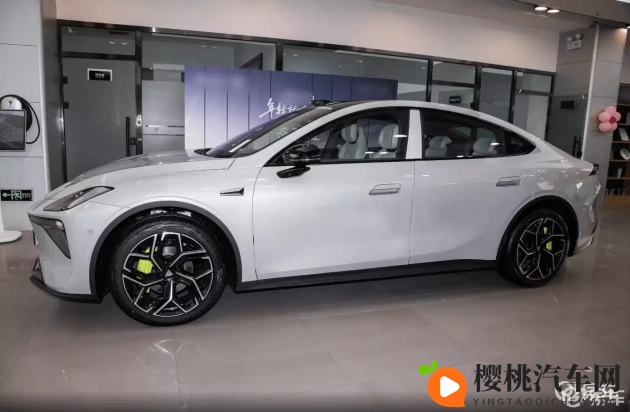 成人版推特:新能源汽车浪潮涌,汽车后市场潜力无限-1