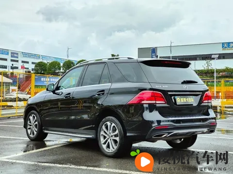 17万多拿下当年落地近80万的奔驰GLE,这性价比!-2