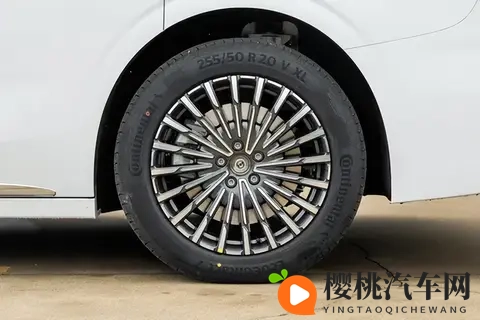 26款岚图梦想家实测后，我发现它确实重新定义了“舒适出行”-3