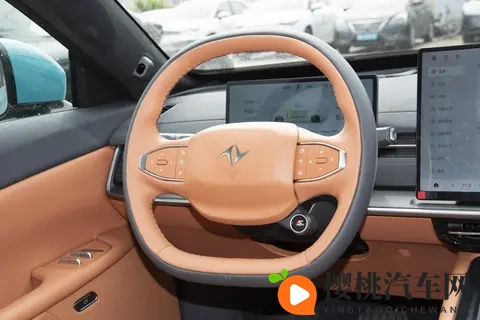 15 万级车该有的样子，东风奕派 eπ007 + 是个好选择-1