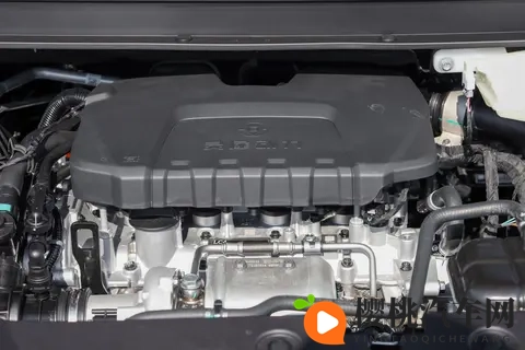 星光730 CVT精英型_6MT舒适型,哪款更适合创业?-2