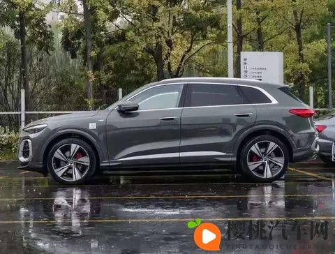 奥迪Q5L要换新，华为智驾上车，合资车开始慌了-1