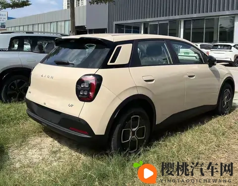 499万租+99秒换电！埃安UT super上市，直击代步车痛点-3