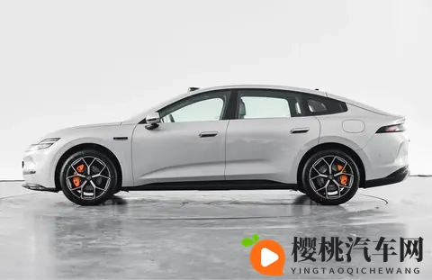 长安启源A06深度试驾:全方位考量,满足全家出行需求-3