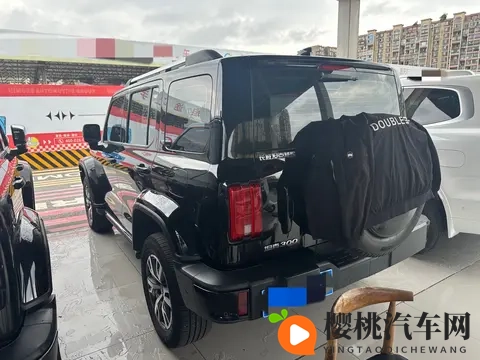 18万多拿下准新一手坦克300,圆你硬派越野梦!-1