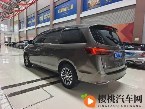 开了2年的别克GL8,11万多拿下商务接待值不值?-2