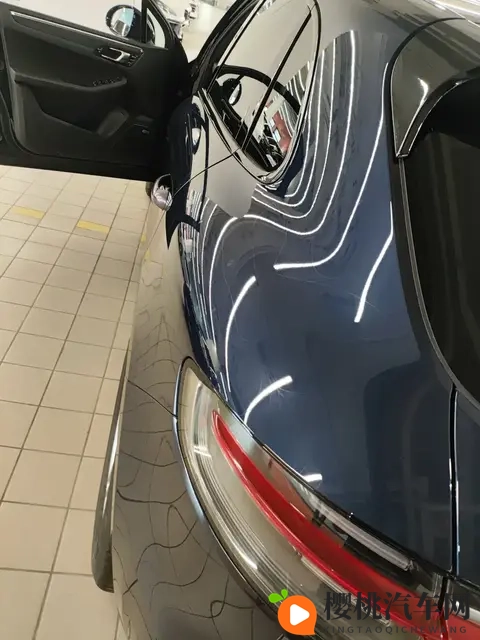 福耀玻璃:专注于汽车玻璃及饰件全解决方案,推进智能化与集成趋势研究-1