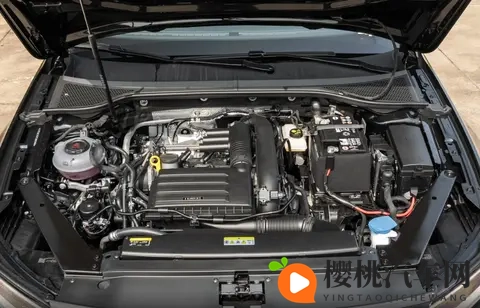 这次又有啥亮点,迈腾推出纪念版新车,共有三款配置可选-1