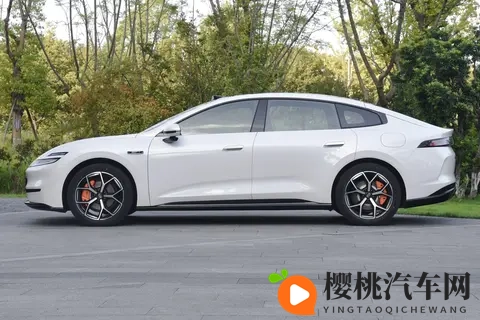 家用轿跑该选谁?长安启源A06上市前深度解析,这几大亮点太诱人-2